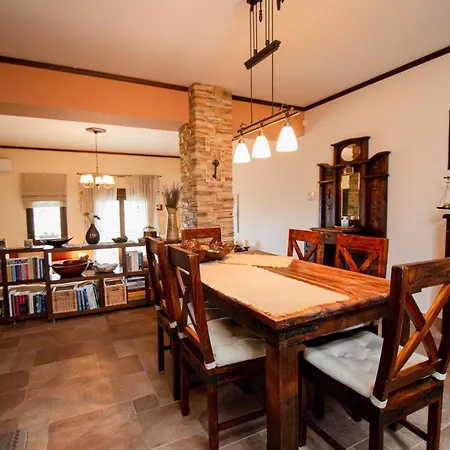 Zeusplace Fenia's Nest House 빌라 리토코론